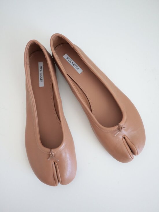 Steve Madden Shoes - Steve Madden Calico Leather Split Toe Ballet Flats | 11